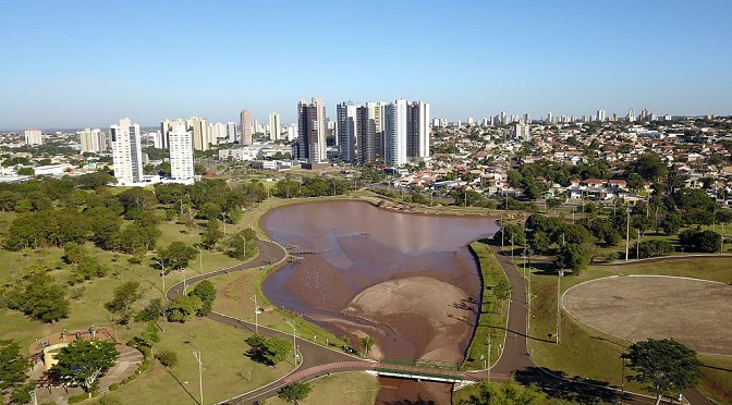 De acordo com o extrato publicado no Diário Oficial do Estado, as intervenções na cabeceira da Microbacia do córrego Prosa e o lançamento na rede de drenagem do Córrego Reveilleau na área do Parque serão realizadas em até 24 meses