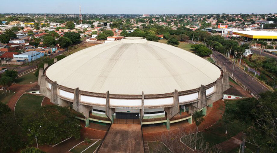 Os investimentos resgatam um templo do esporte e da cultura, que no passado sediou competições e shows nacionais e revelou grandes atletas