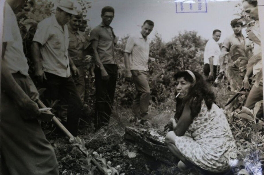 Célia de Souza foi presa e confirmou que havia crianças enterradas no quintal