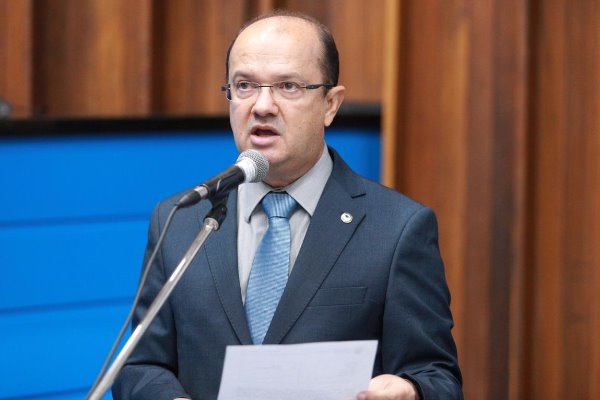 Os documentos apresentados na sessão desta terça-feira demonstram a preocupação do parlamentar com obras que podem melhorar o tráfego