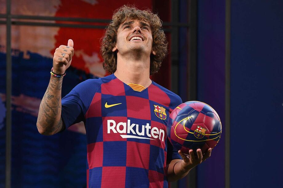 Com um gol do francês Griezmann e outro do brasileiro Arthur, o Barcelona venceu o Villarreal por 2 a 1