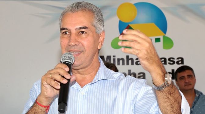 O governador Reinaldo Azambuja