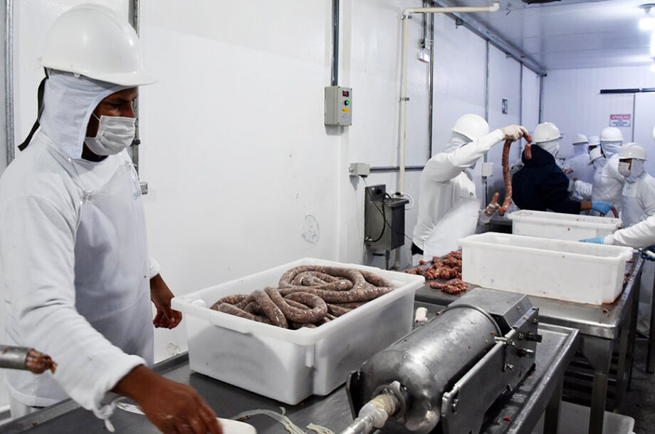 As empresas que apresentaram crescimento responderam por 21,9% do total, contra 31,4% no último levantamento