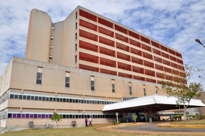 Leitos desativados contam com toda a estrutura de recursos humanos e equipamentos