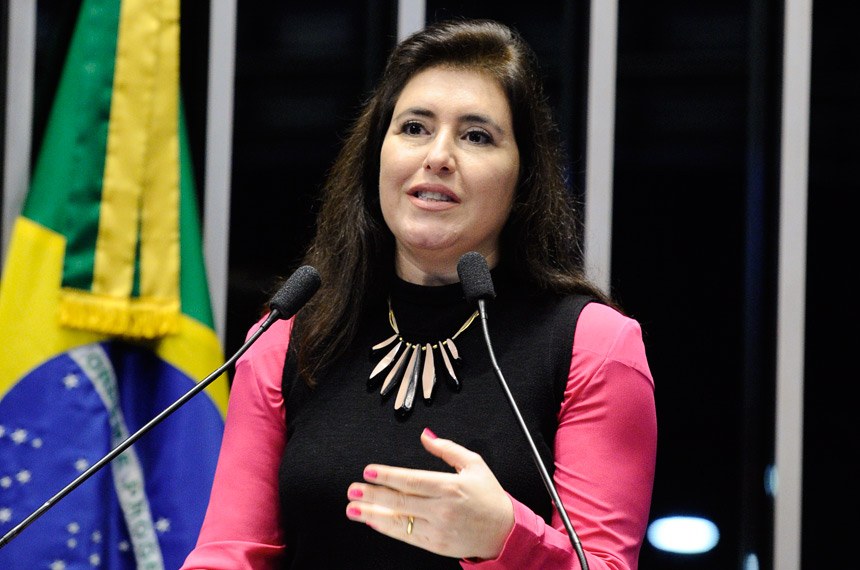 Simone entende que é um erro a estratégia de alguns senadores de tentar prejudicar a aprovação da Previdência para pressionar o governo sobre a partilha dos leilões do pré-sal