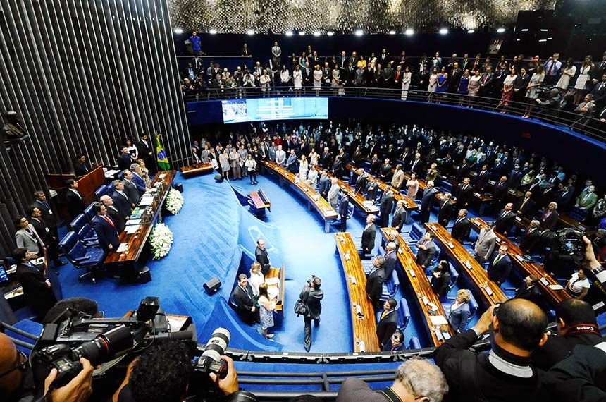 O governo conseguiu derrubar a tentativa por 57 votos a 16