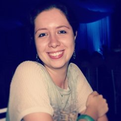 Natalia Bacaro Coelho é pós-graduada em Direito de Família e Sucessões Aplicado pelo Centro Universitário da FMU