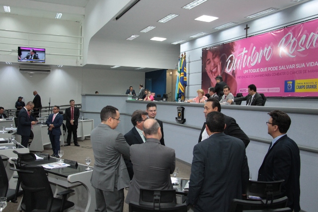 Sessão Ordinária acontece às 9 horas