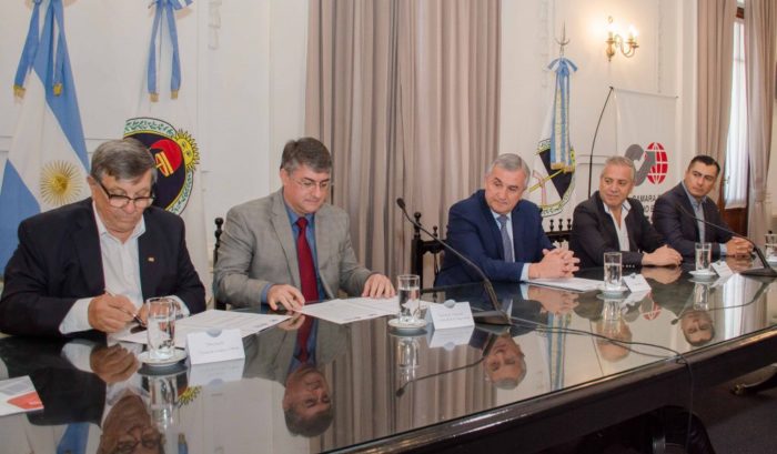 O primeiro convênio foi assinado na manhã desta quinta-feira (10), com a Câmara de Comércio Exterior de Jujuy
