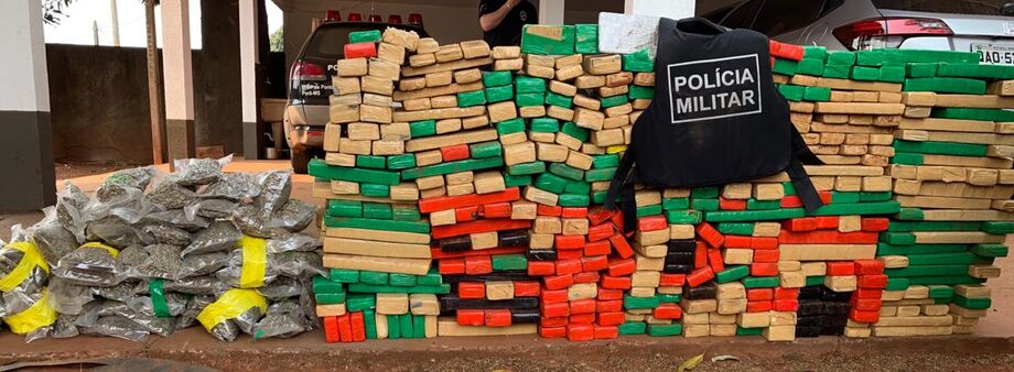 Outro número que merece destaque é o de maconha retirada de circulação ao longo do ano somando quase 150 toneladas