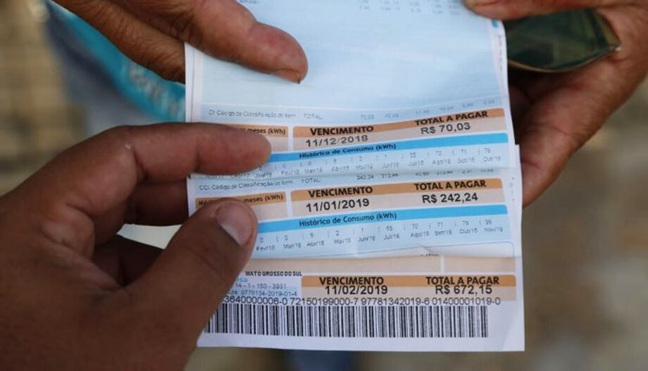 Na prática, quanto menor for o consumo, maior será o benefício disponibilizado, podendo chegar até aos 65% de desconto