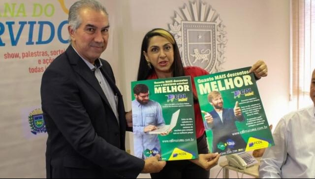 Convênio e campanha que prevê descontos para servidores foram apresentadas pelo governador nesta segunda-feira. (