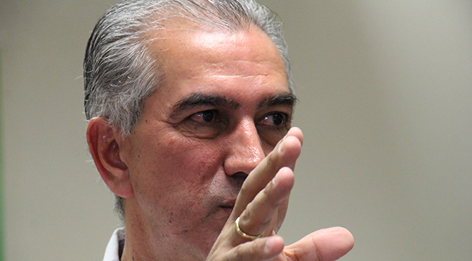governador Reinaldo Azambuja vai se reunir com a equipe administrativa da cidade no gabinete da Esplanada, às 15h.