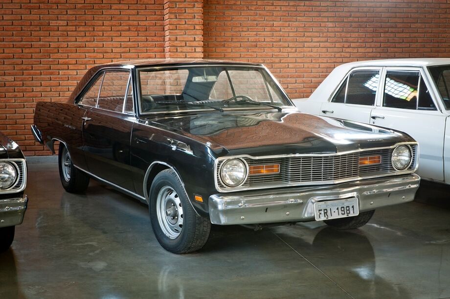 Com 5,2 litros, motor V8 é até hoje o maior já feito localmente para carro de passeio