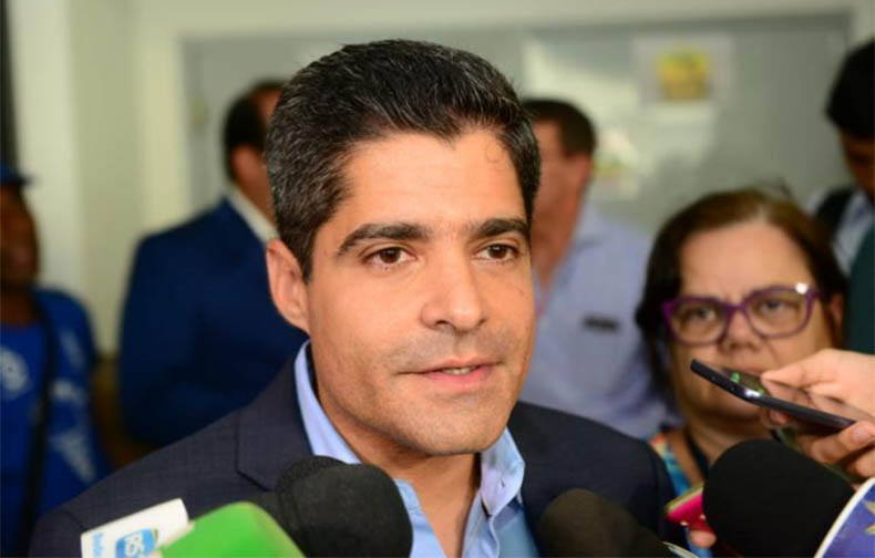 ACM Neto: 'Não vou me envolver nessa confusão. Esse é um problema do PSL e do grupo do presidente Bolsonaro'