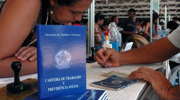 O único setor com saldo negativo no mês foi o de Serviços Industriais de Utilidade Pública
