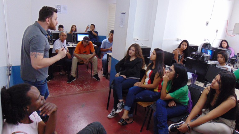 A Prefeitura Municipal de Campo Grande, por meio da Subsecretaria de Políticas para a Juventude, está com inscrições abertas para os cursos que compõe o programa Telecentro 2.0