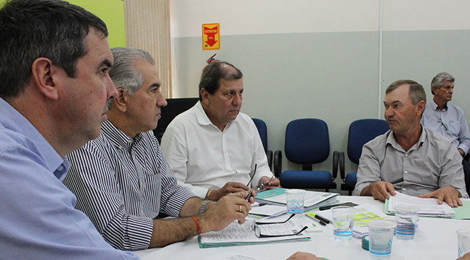Projetos para desenvolver a infraestrutura de Coronel Sapucaia foram apresentados pelo prefeito Rudi Paetzold ao governador Reinaldo Azambuja