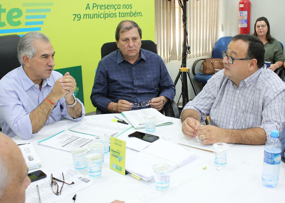 As lideranças de Amambai fizeram nesta sexta-feira (25) vários pedidos ao governador Reinaldo Azambuja