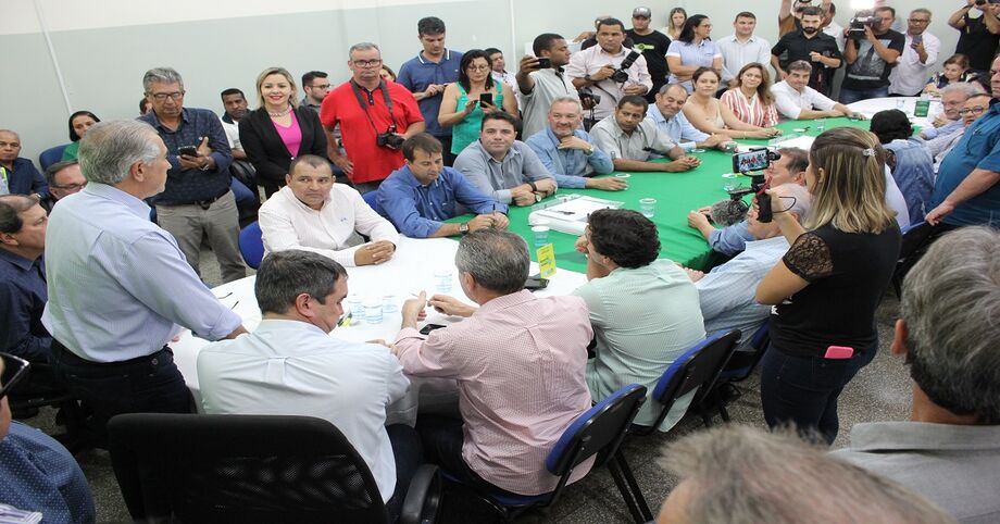 Reinaldo Azambuja destacou que a assinatura do convênio só foi possível graças a atuação da Assembleia Legislativa e ao empenho do Conisul