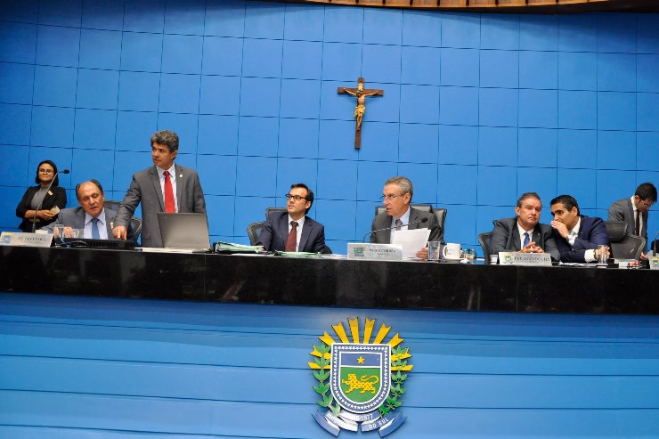 Homenagem faz parte das comemoração aos 40 anos do Parlamento Sul-mato-grossense
