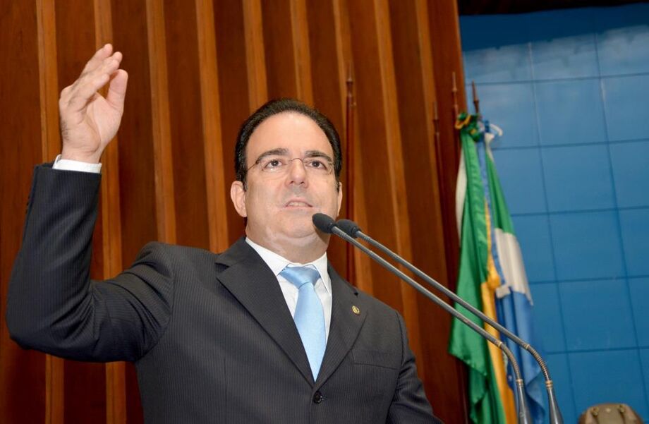 No momento a assessoria trabalha na finalização do requerimento e levantamento de informações que justificam a necessidade de se levar o caso a investigação, disse Felipe