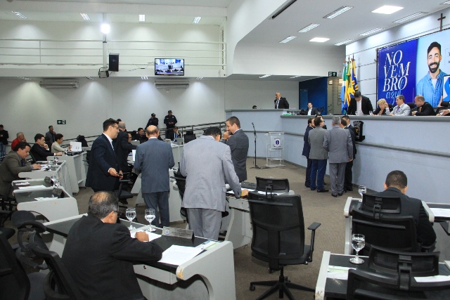 Seis projetos de lei foram aprovados nesta quinta