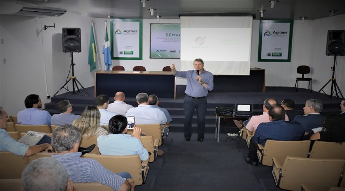 Titular da Semagro, o secretário Jaime Verruck detalhou a situação precária da ferrovia atualmente, a alta demanda de produtos, a possibilidade de alcançar mercados externos e a necessidade de empenho de todas as partes para viabilizar a reestruturação do