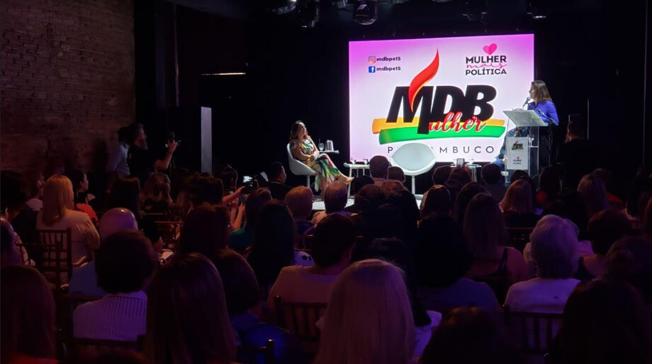Na palestra, Simone Tebet falou de sua trajetória na vida pública e comentou das dificuldades enfrentadas por elas