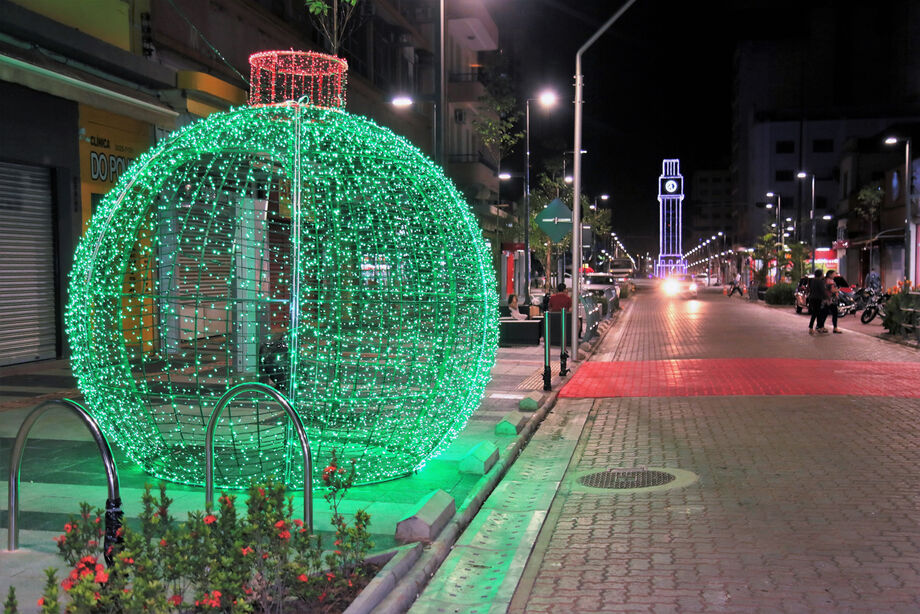 A nova 14 de julho recebeu decoração do natal