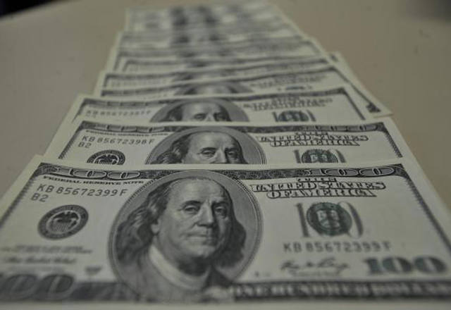 O saldo negativo da balança de setembro foi revisado para baixo, de US$ 52,45 bilhões para US$ 51,1 bilhões