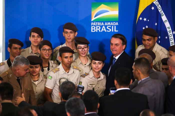 Em Brasília, 170 profissionais de educação e representantes das secretarias estaduais e municipais de educação participam, a partir desta terça (10), de treinamento para implementar escolas cívico-militares no Brasil