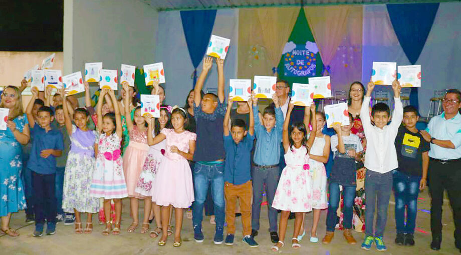 Os temas dos exemplares lançados são diversos, e na grande maioria descrevem o que cada criança sonha para si no futuro