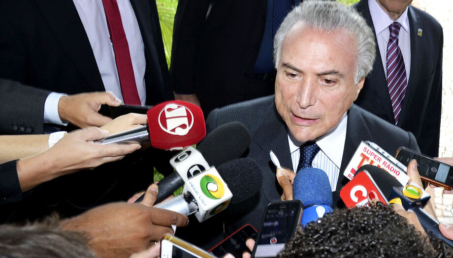 Oito meses depois de ser preso na rua por policiais, o ex-presidente Michel Temer mantém uma rotina discreta