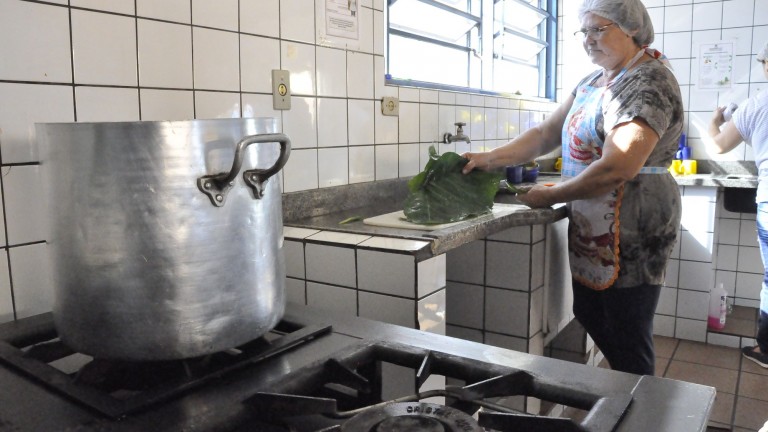 O processo seletivo para contratação dos merendeiros obedece a publicação do edital nº 08/2019-09, publicado no Diário Oficial do Município de Campo Grande/DIOGRANDE n. 5.600, de 11 de junho de 2019.