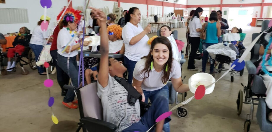 A instituição se mantém por meio de doações de pessoas físicas e jurídicas, promoções sociais e convênios com os poderes públicos