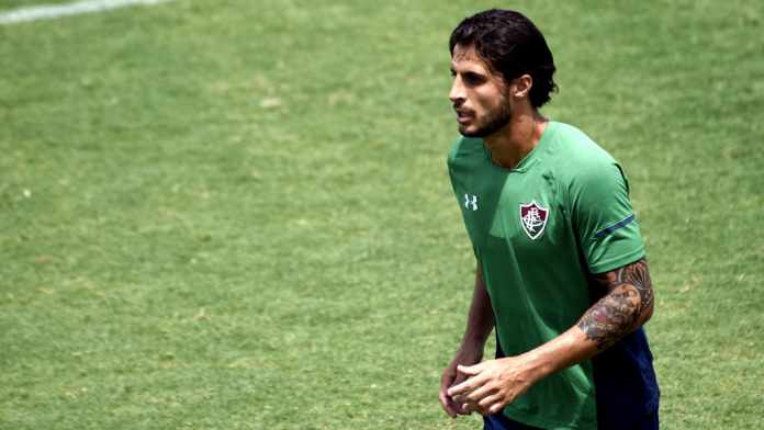 Provavelmente com Hudson como titular, o Fluminense entrará em campo neste domingo, às 19 horas