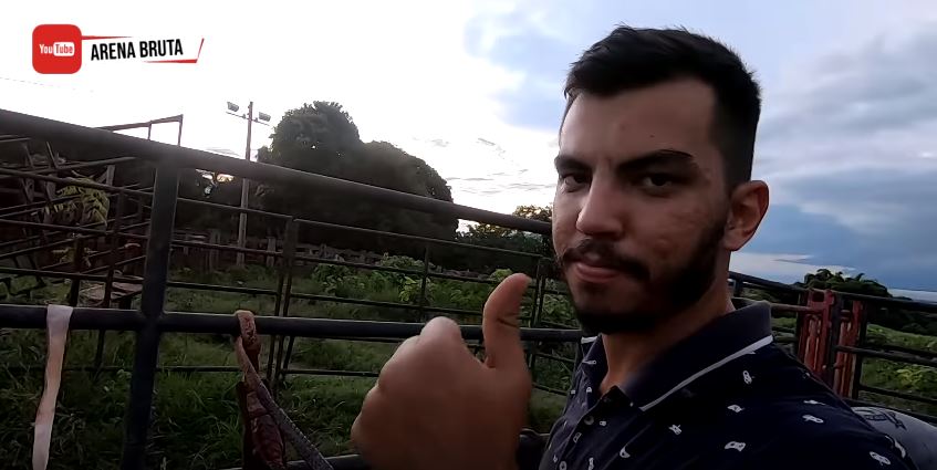 Lucas no último vídeo feito no canal Arena Bruta, postado no sábado