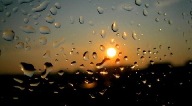 Conforme o Instituto Nacional de Meteorologia (Inmet) o tempo ficará parcialmente nublado a nublado com pancadas de chuvas isoladas e trovoadas isoladas durante a tarde.