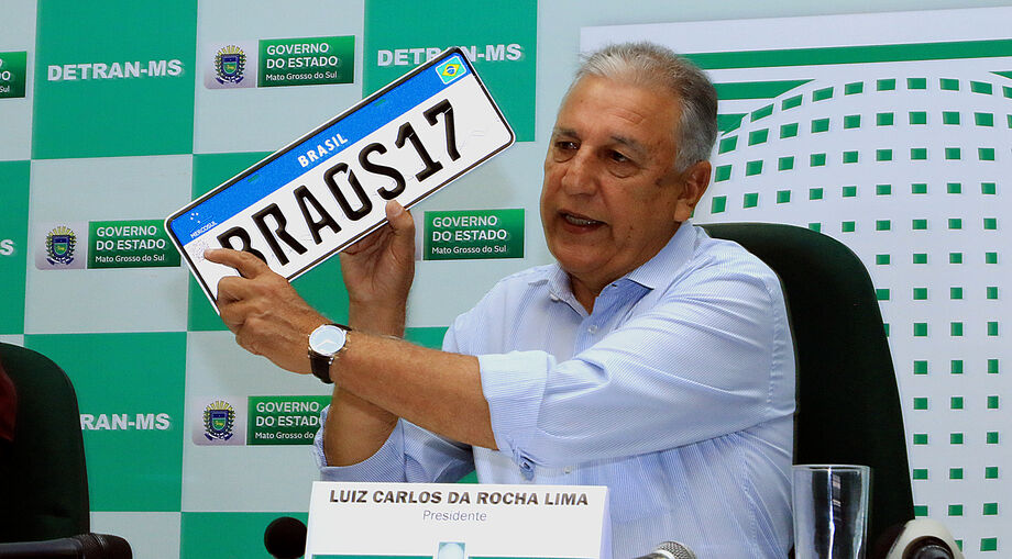 Luiz Rocha explicou que com as mudanças, as substituições serão realizadas diretamente pelas empresas estampadoras credenciadas pelo Detran/MS.
