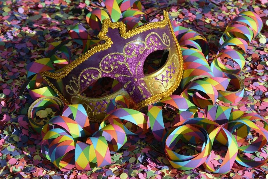 Você já deve ter ouvido que brasileiro deixa tudo para última hora, mas esse ditado popular não é verdade - pelo menos quando o assunto é carnaval