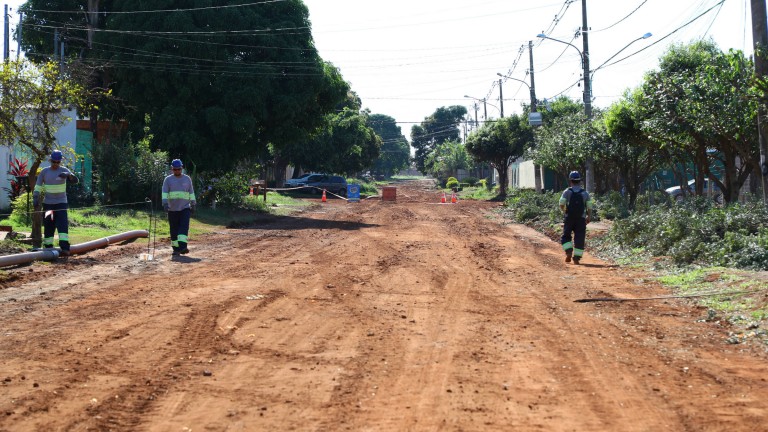 O piscinão será construído em uma área de 5 mil metros quadrados, com capacidade para reter 10 mil metros cúbicos de águas pluviais