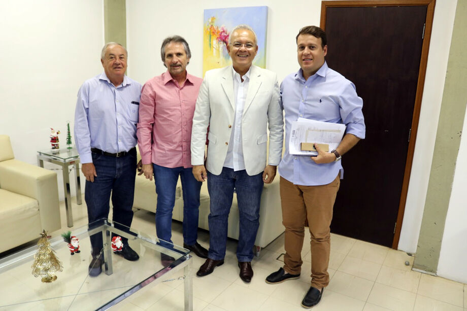 Chiquinho com o secretario de fazenda
