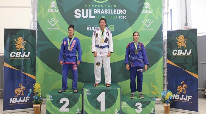 Giovanna Jara de Souza conquistou o ouro em duas categoria