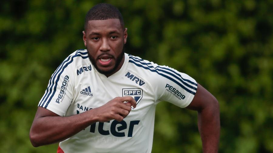 O clube ainda tentou negociá-lo por empréstimo antes da decisão de encerrar o contrato