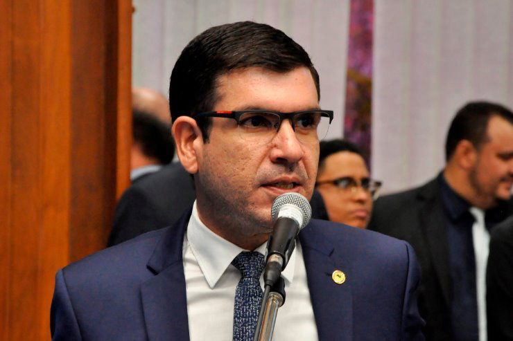 Jamilson Name apresentou Projeto de Lei que propõe a inclusão de no conteúdo curricular