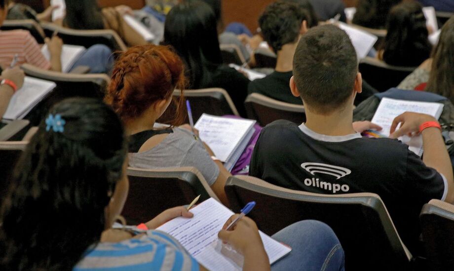 Ao todo serão 300 vagas disponíveis
