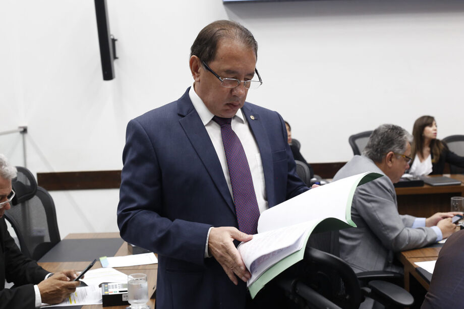 O anúncio foi feito durante a sessão ordinária desta manhã (11)