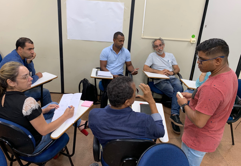 Para conhecer outros cursos ofertados pela instituição nas modalidades presencial ou ensino a distância (EAD), acesse os canais de comunicação ou site da Escolagov.
