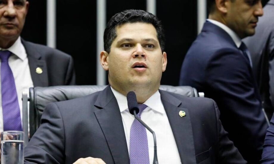O presidente do Senado, Davi Alcolumbre (DEM-AP)